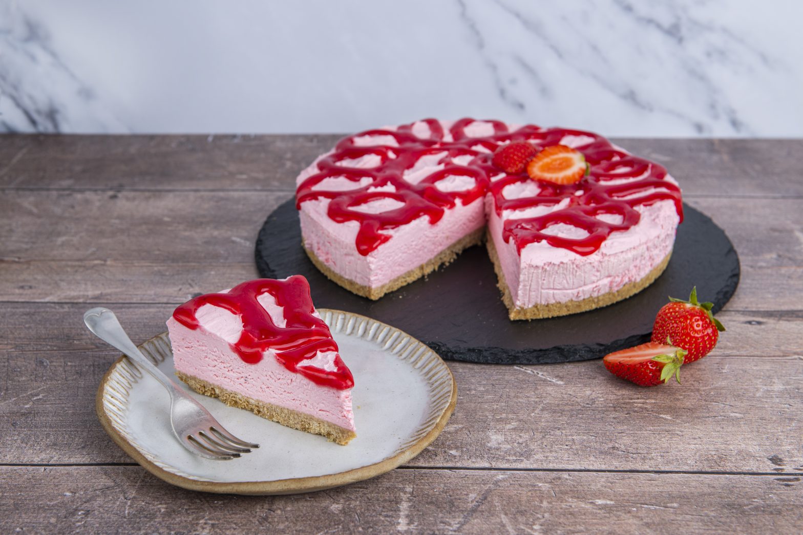 continental strawberry cheesecake